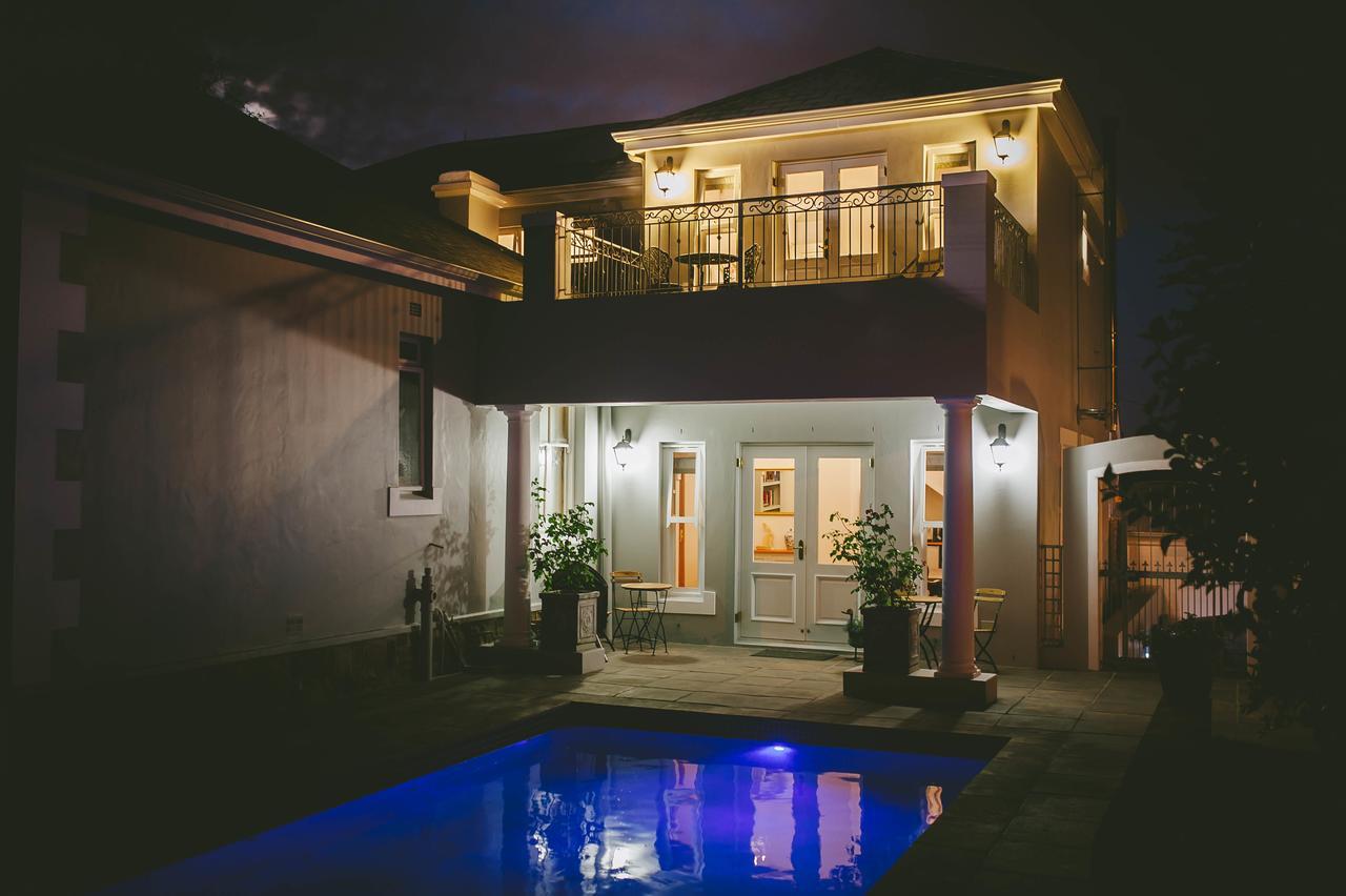 The Victorian Goose (Adults Only) Bed & Breakfast เคปทาวน์ ภายนอก รูปภาพ