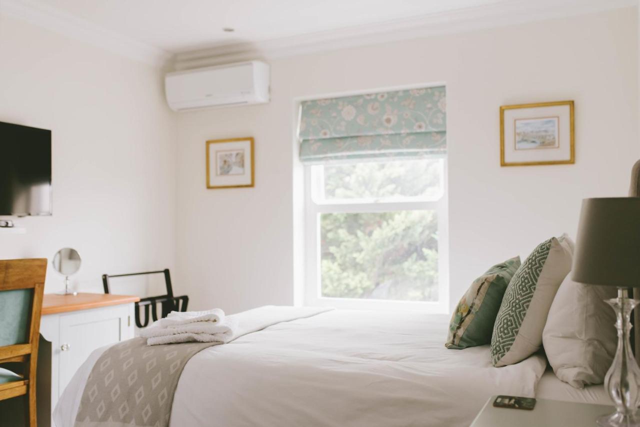 The Victorian Goose (Adults Only) Bed & Breakfast เคปทาวน์ ภายนอก รูปภาพ