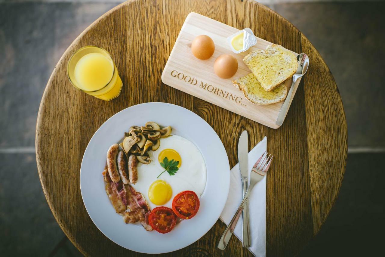 The Victorian Goose (Adults Only) Bed & Breakfast เคปทาวน์ ภายนอก รูปภาพ